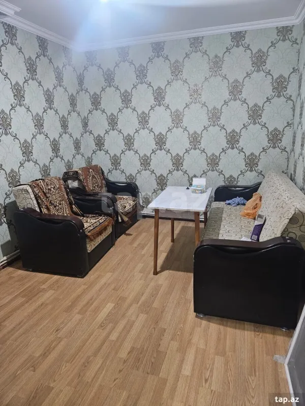 Kirayə verilir 2 otaqlı mənzil 70 m²