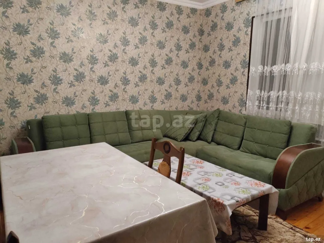 Kirayə verilir 2 otaqlı yeni tikili 70 m²