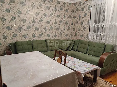 Kirayə verilir 2 otaqlı yeni tikili 70 m²