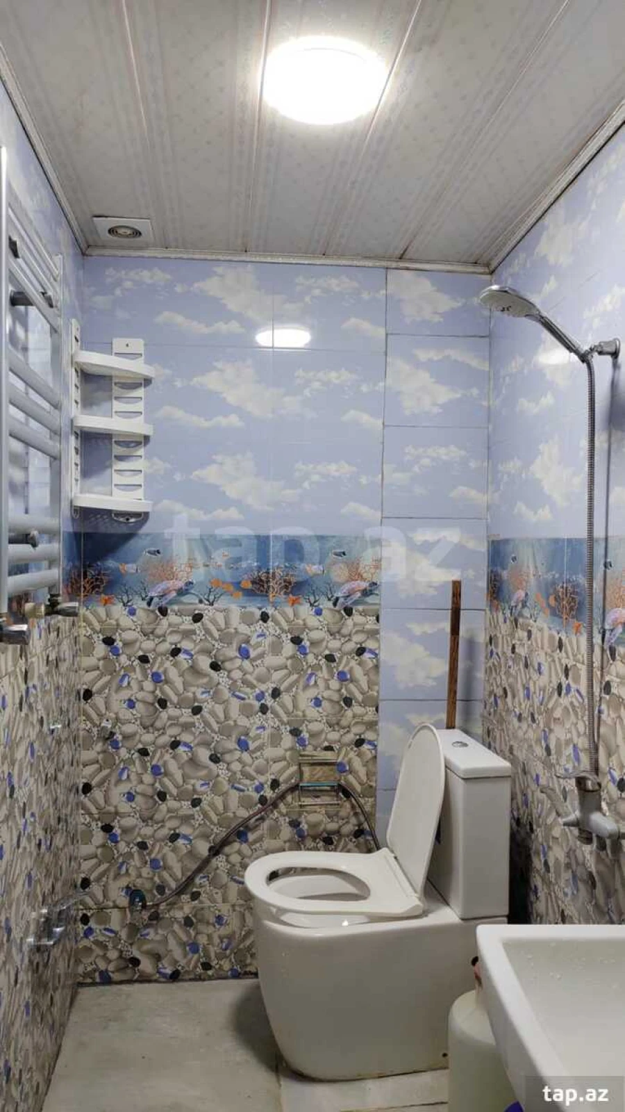 Kirayə verilir 2 otaqlı yeni tikili 70 m²