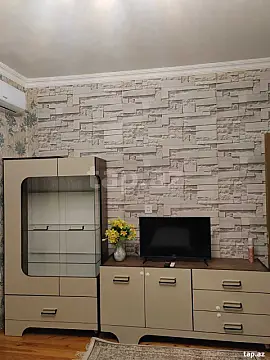 Kirayə verilir 2 otaqlı yeni tikili 70 m²