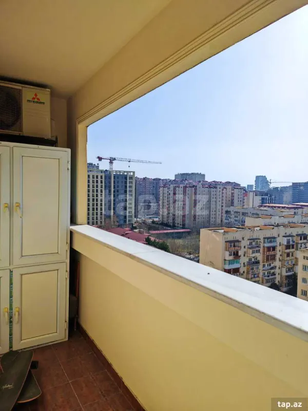 Kirayə verilir 3 otaqlı yeni tikili 85 m²