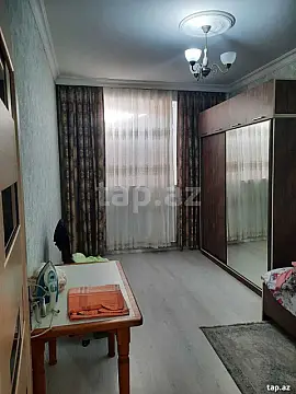 Satılır 5 otaqlı həyət evi