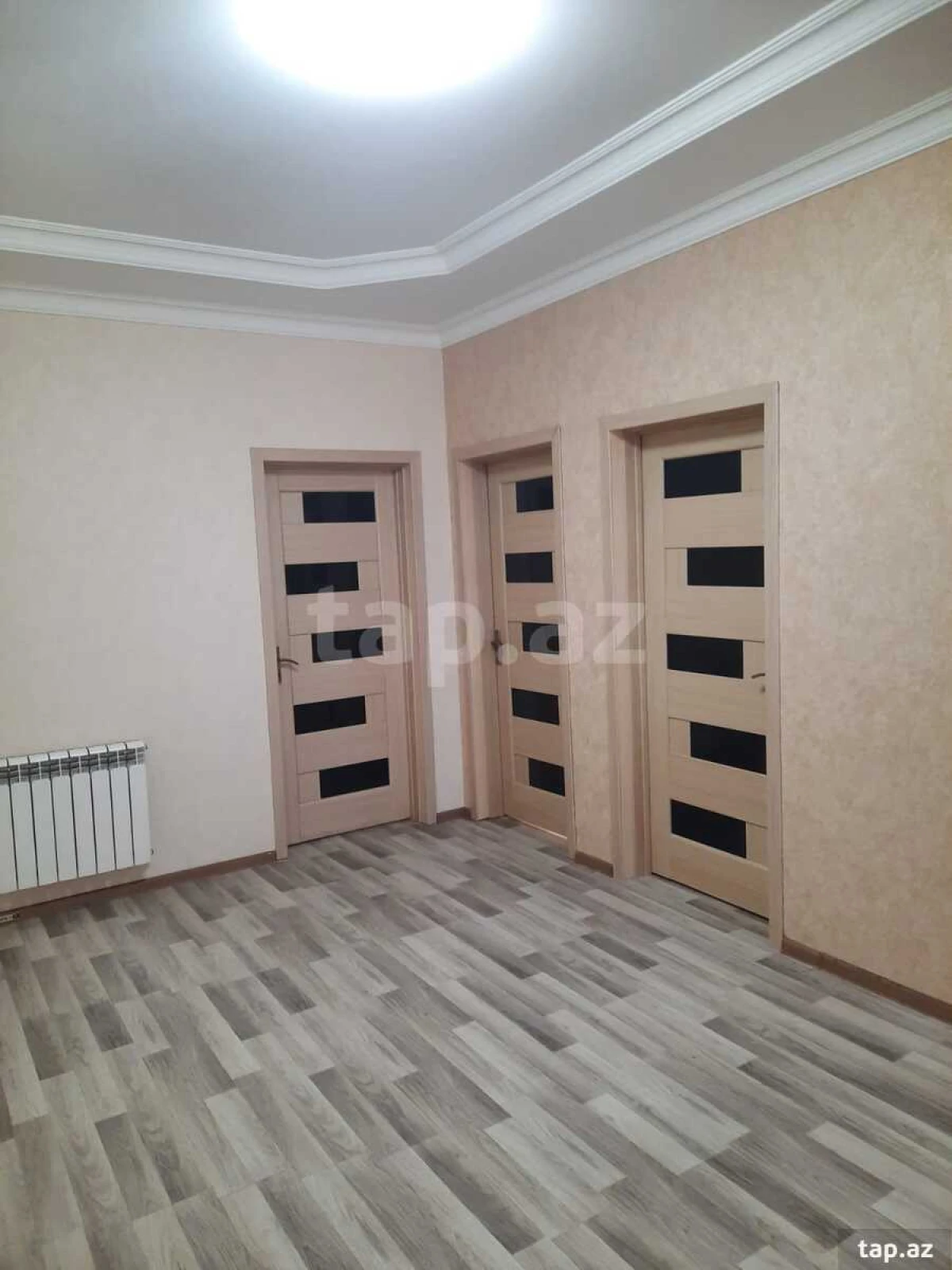 Satılır 5 otaqlı həyət evi