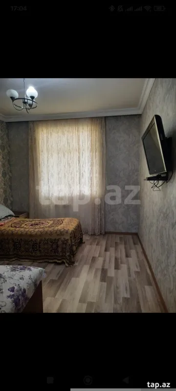 Satılır 5 otaqlı həyət evi