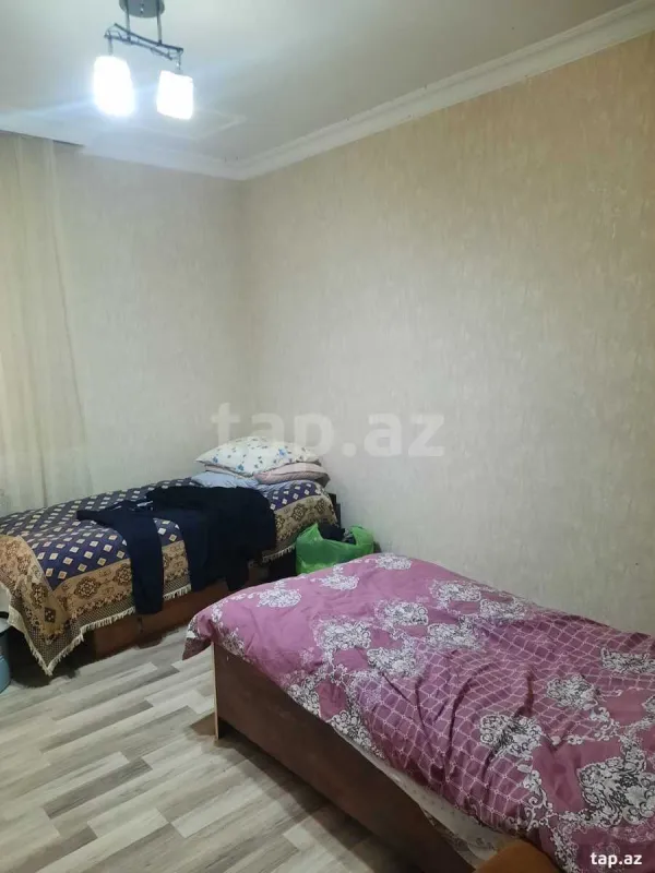 Satılır 5 otaqlı həyət evi