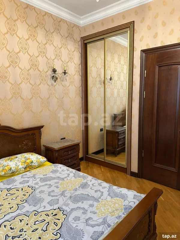 Kirayə verilir 3 otaqlı yeni tikili 110 m²