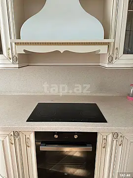 Kirayə verilir 3 otaqlı yeni tikili 110 m²