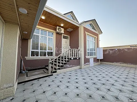 Satılır 3 otaqlı həyət evi — Bakı 3 otaq