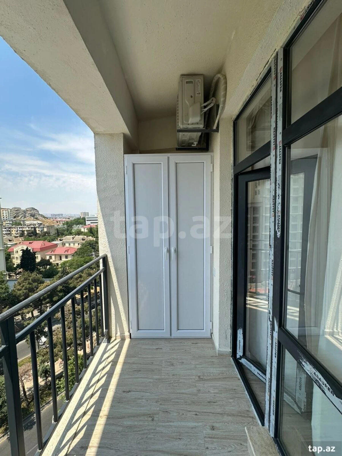 Kirayə verilir 2 otaqlı yeni tikili 100 m²