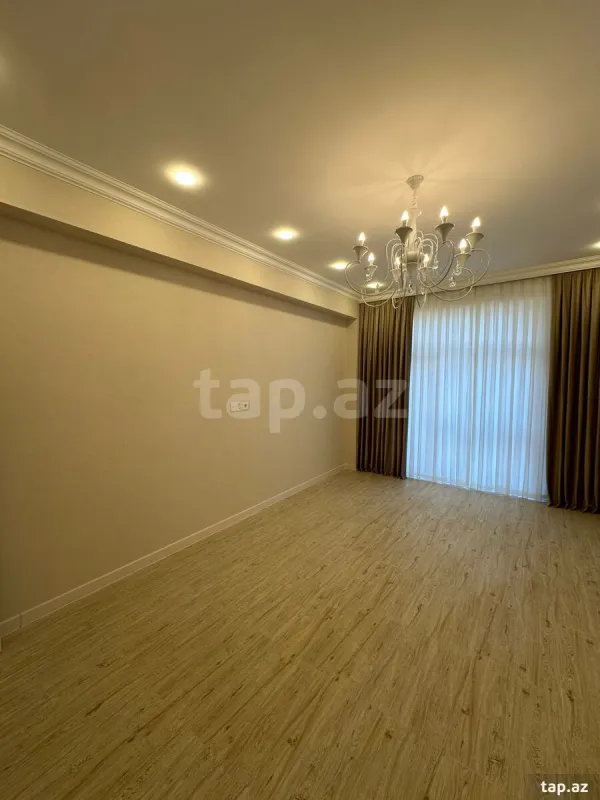 Kirayə verilir 2 otaqlı yeni tikili 100 m²