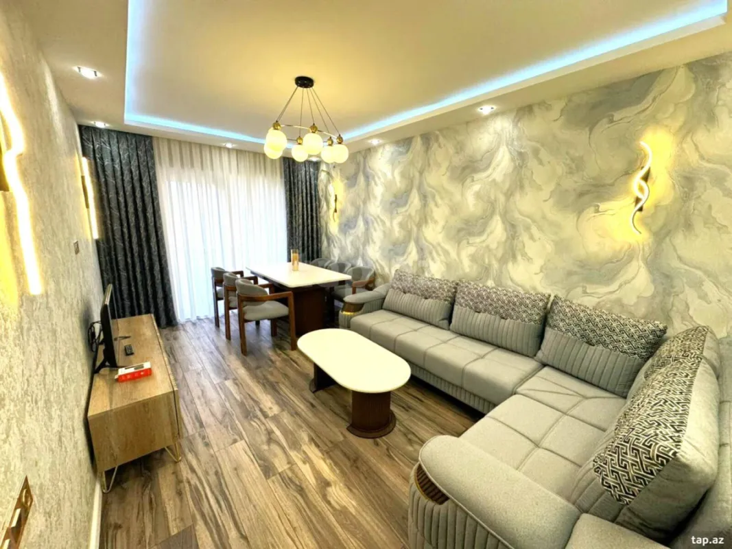 Kirayə verilir 5 otaqlı yeni tikili 140 m²