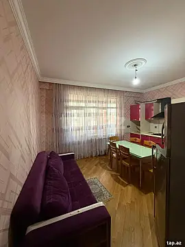 Kirayə verilir 3 otaqlı yeni tikili 130 m²