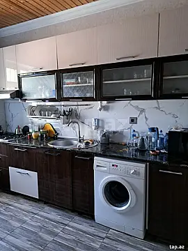 Satılır 4 otaqlı həyət evi 150 m²
