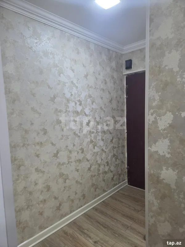 Satılır 3 otaqlı mənzil 55 m²