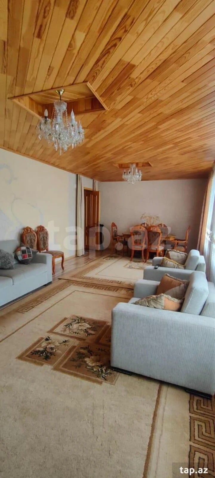 Satılır 6 otaqlı həyət evi
