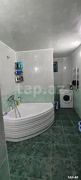 Satılır 6 otaqlı həyət evi