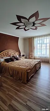 Satılır 6 otaqlı həyət evi