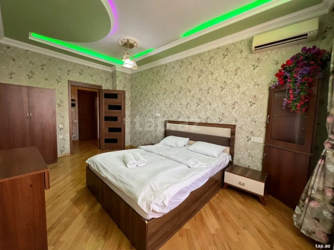 Kirayə verilir 2 otaqlı yeni tikili 68 m²