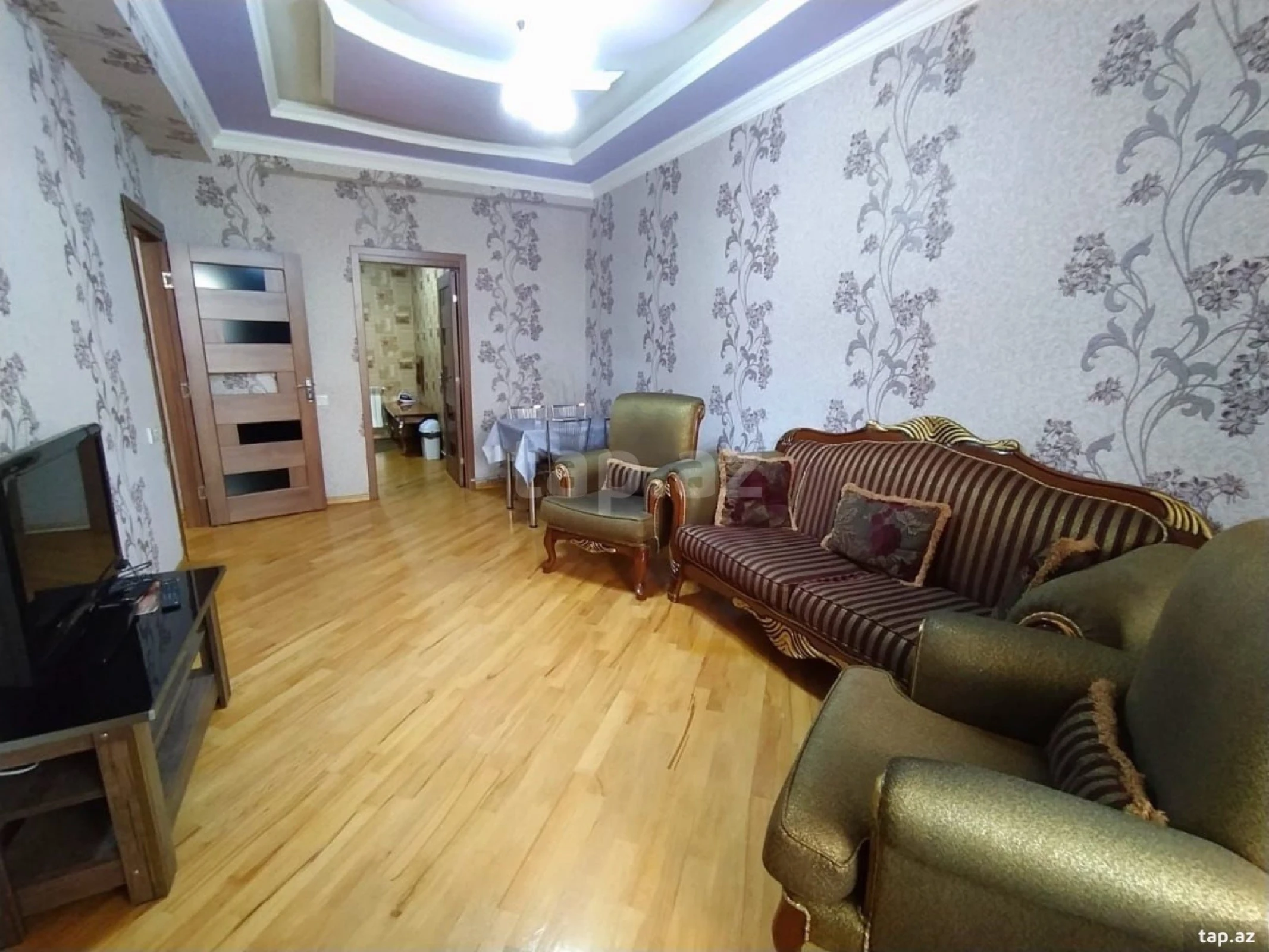 Kirayə verilir 2 otaqlı yeni tikili 68 m²