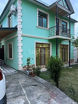 Satılır 4 otaqlı həyət evi