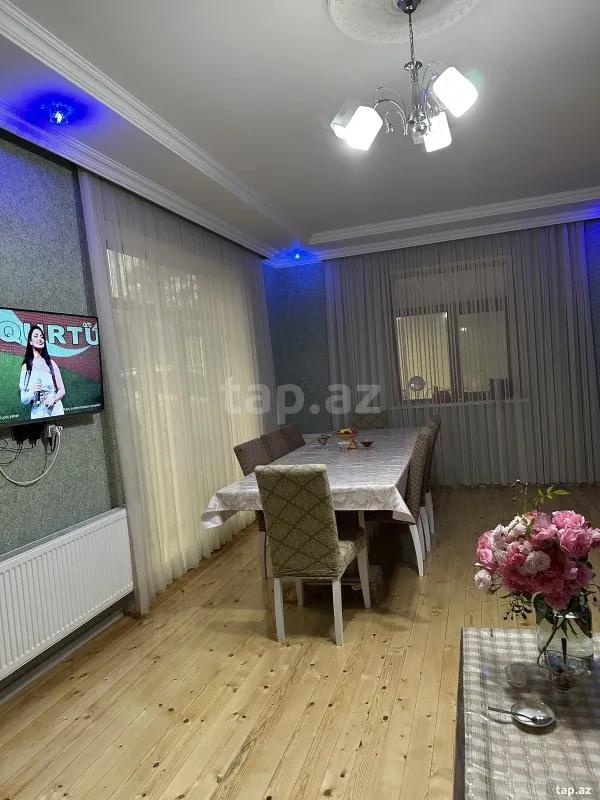 Satılır 4 otaqlı həyət evi