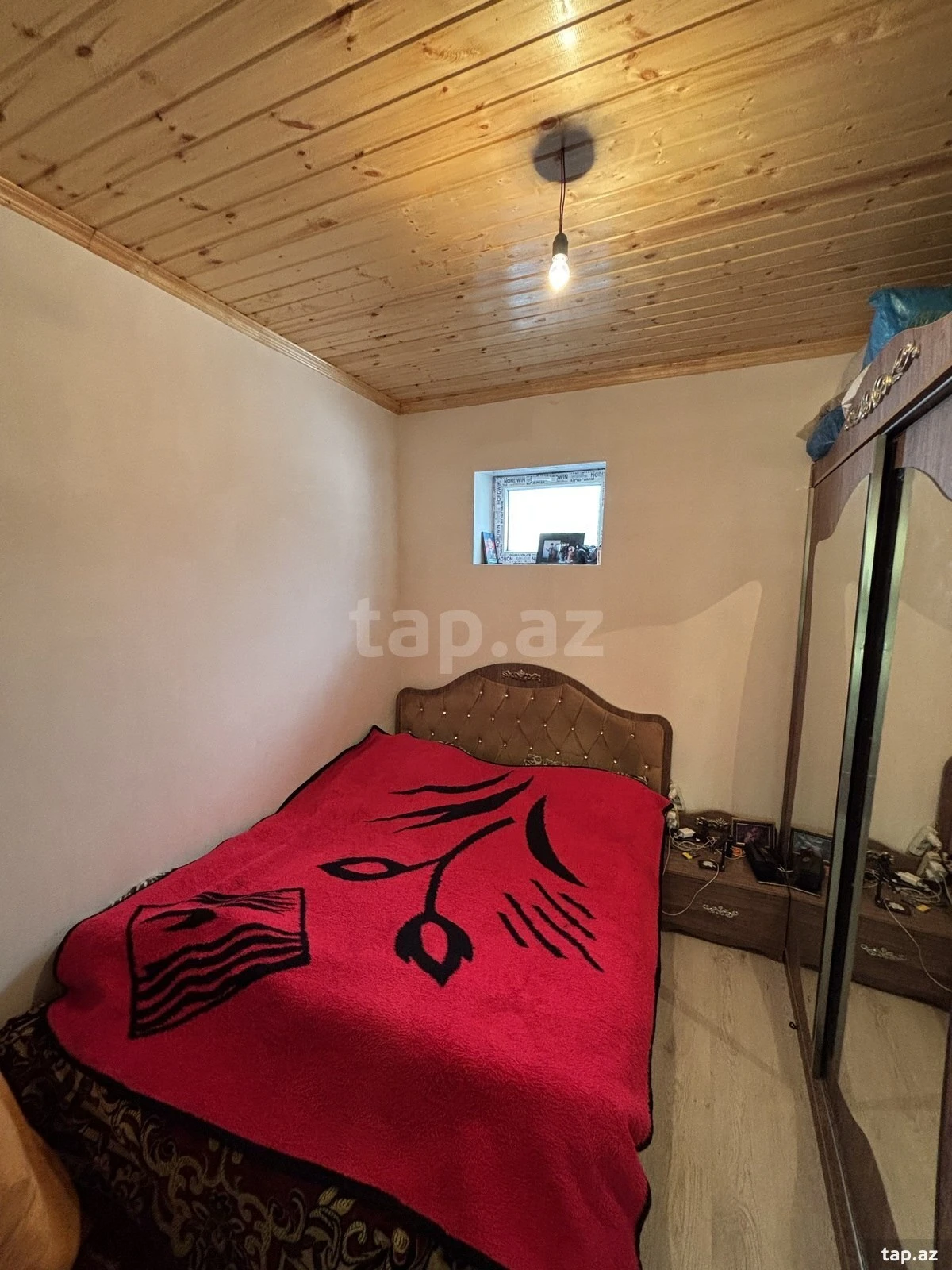 Satılır 3 otaqlı həyət evi