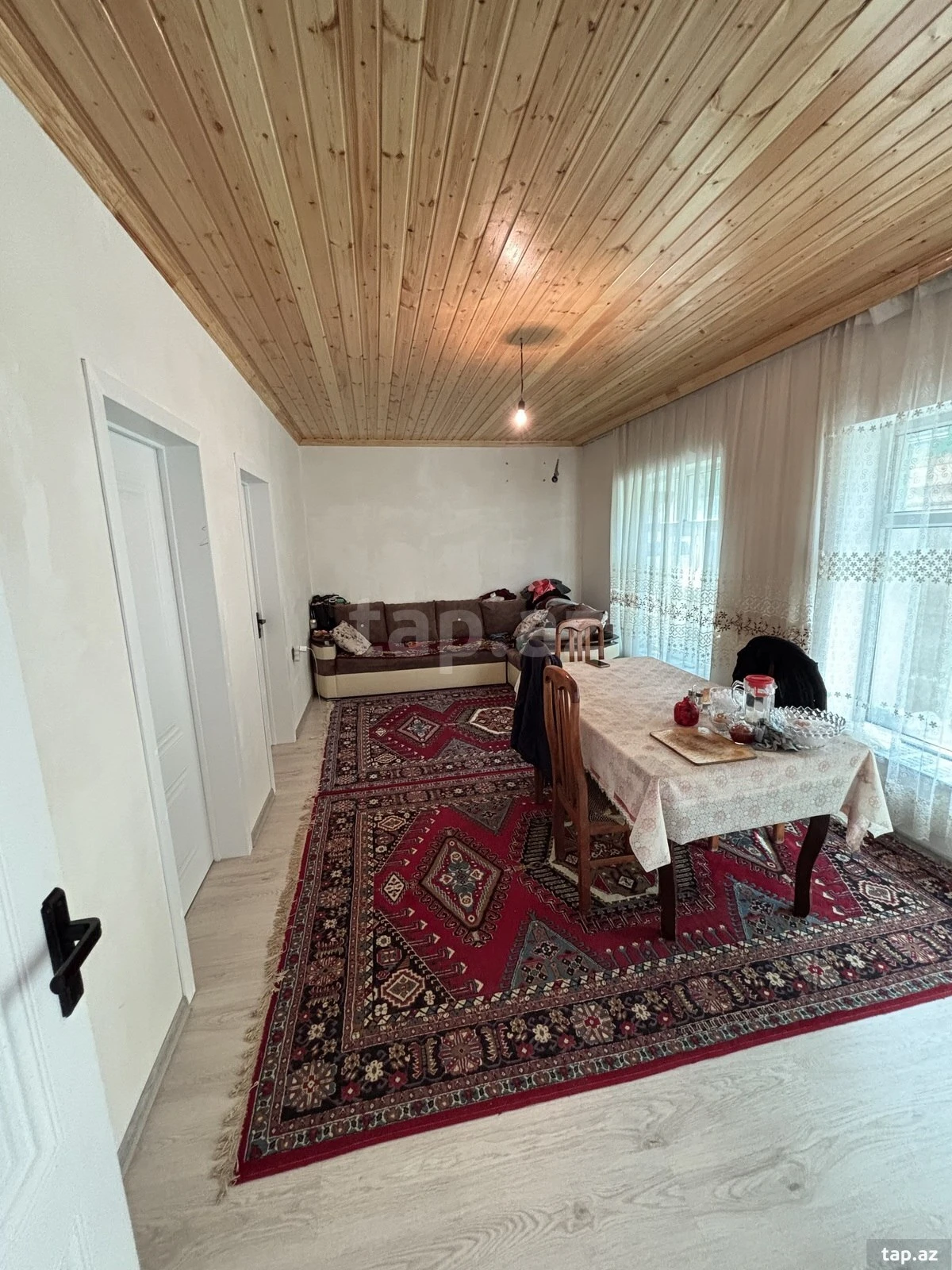 Satılır 3 otaqlı həyət evi