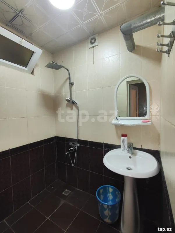 Satılır 3 otaqlı yeni tikili 63 m²