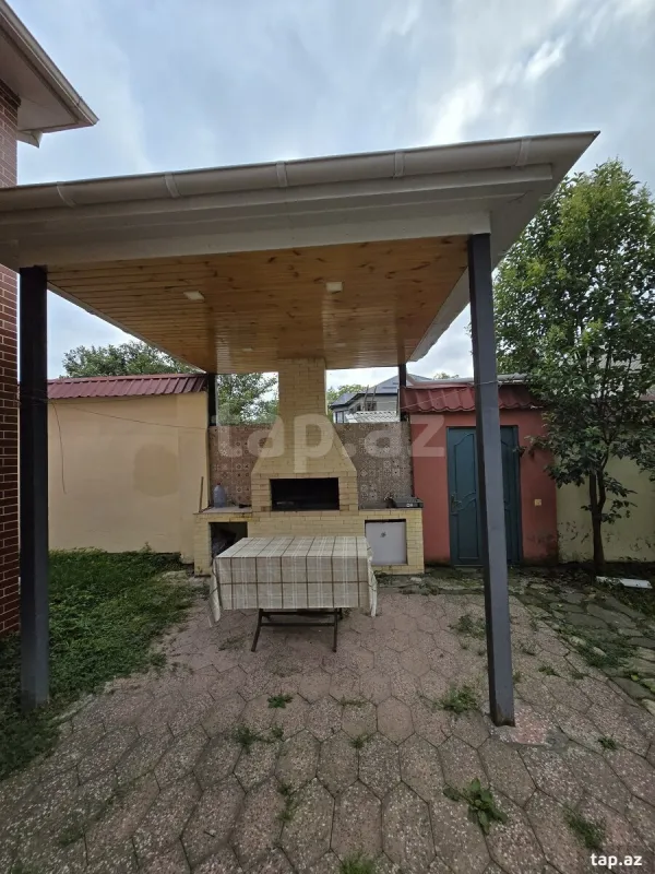 Satılır 3 otaqlı həyət evi