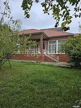 Satılır 3 otaqlı həyət evi — Qəbələ 3 otaq