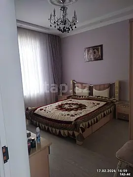 Satılır 4 otaqlı həyət evi