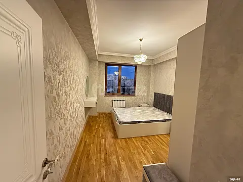 Kirayə verilir 2 otaqlı yeni tikili 75 m²