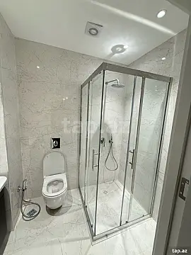 Kirayə verilir 2 otaqlı yeni tikili 75 m²