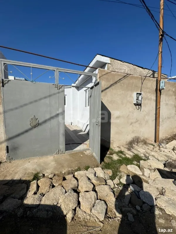 Satılır 2 otaqlı həyət evi