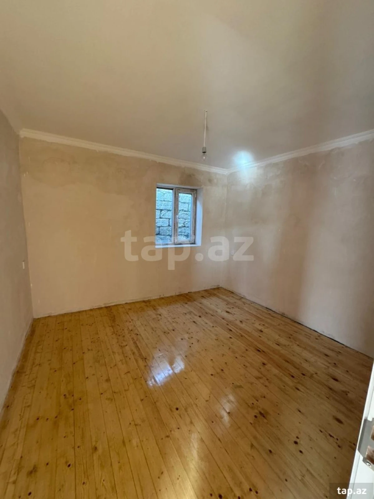 Satılır 2 otaqlı həyət evi