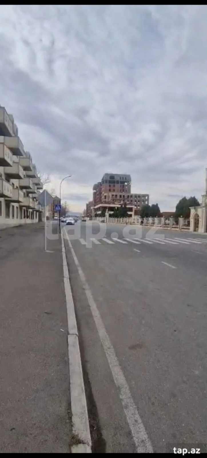 Satılır 2 otaqlı mənzil 44 m²