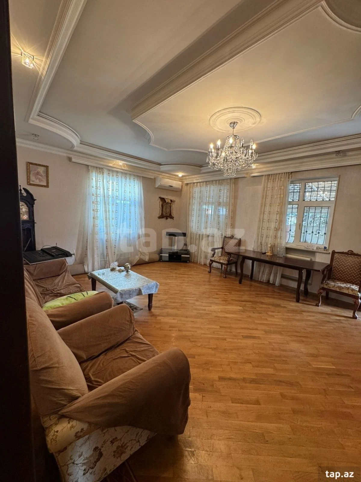 Satılır 4 otaqlı həyət evi