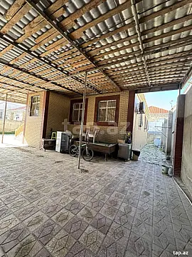 Satılır 4 otaqlı həyət evi — Bakı, Hövsan 4 otaq