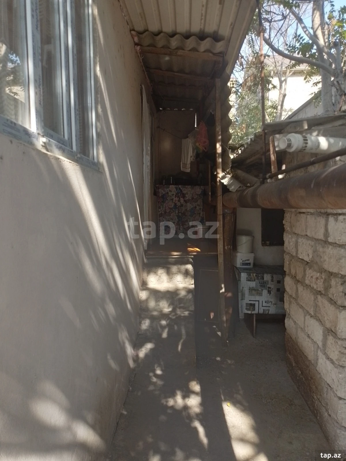 Satılır 4 otaqlı həyət evi