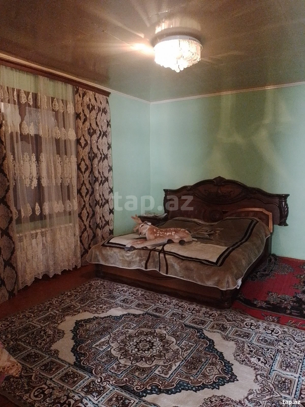 Satılır 4 otaqlı həyət evi