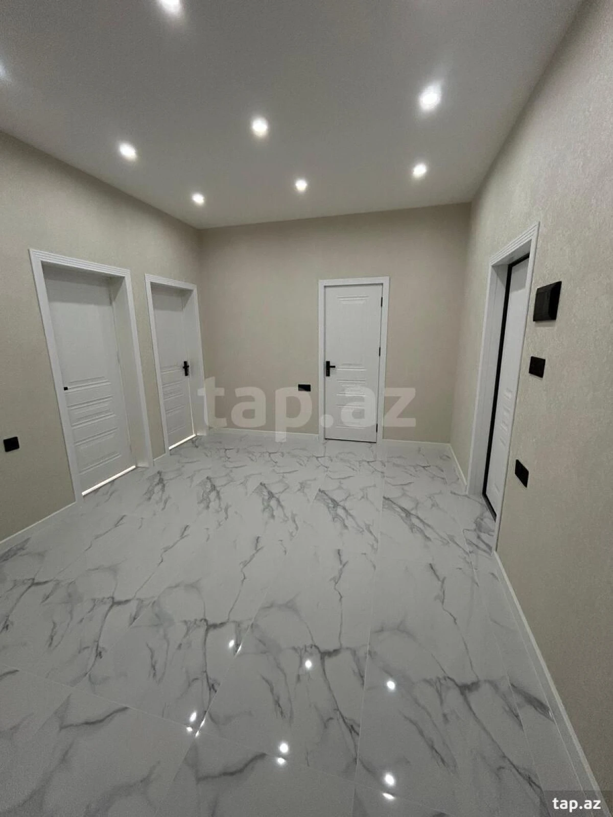 Satılır 2 otaqlı yeni tikili 57 m²