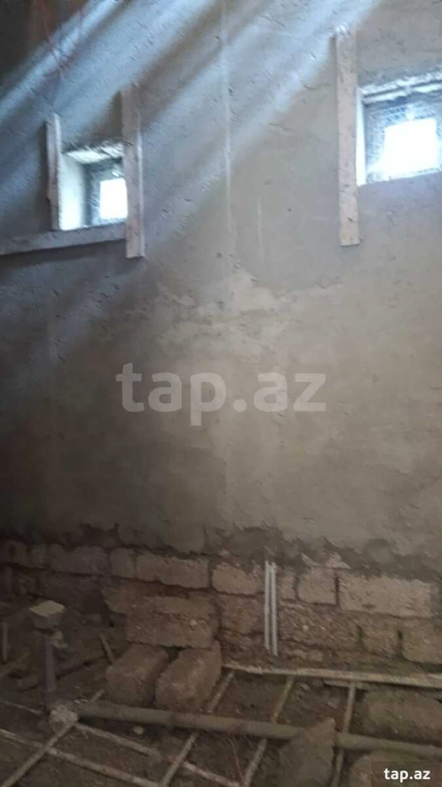 Satılır 5 otaqlı həyət evi