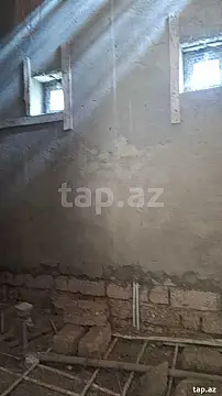 Satılır 5 otaqlı həyət evi