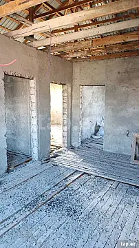 Satılır 5 otaqlı həyət evi