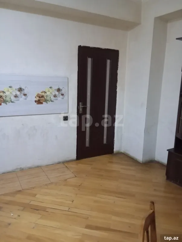 Kirayə verilir 3 otaqlı yeni tikili 120 m²