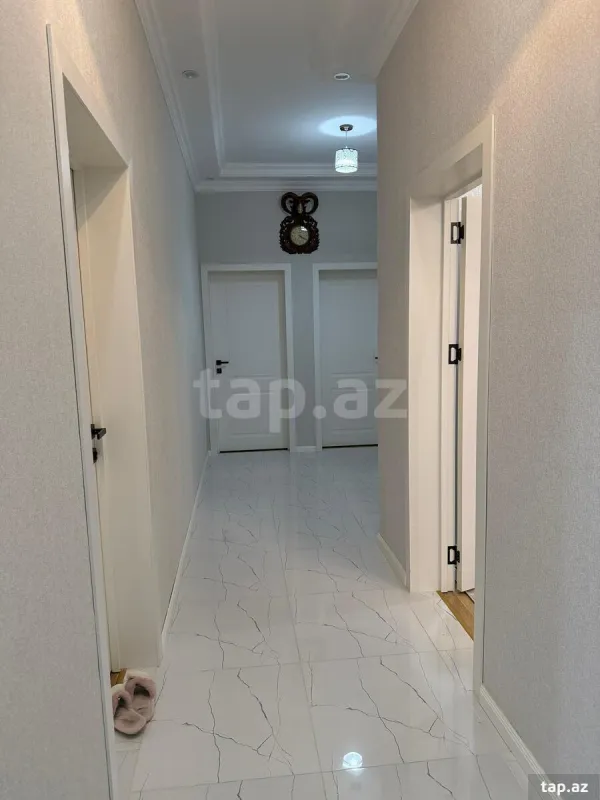 Satılır 4 otaqlı həyət evi