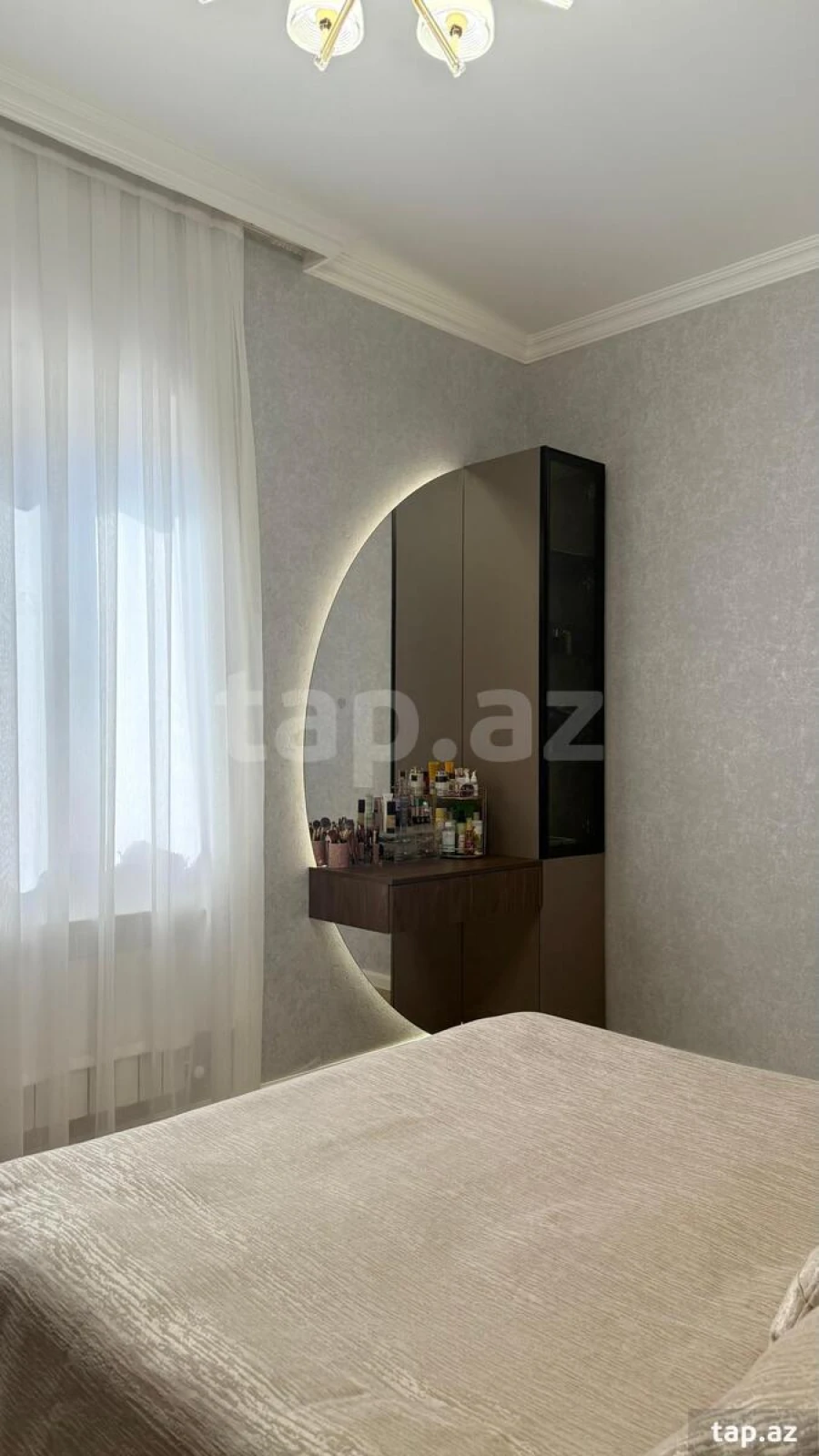 Satılır 4 otaqlı həyət evi