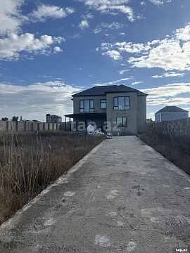 Satılır 6 otaqlı həyət evi — Bakı 6 otaq