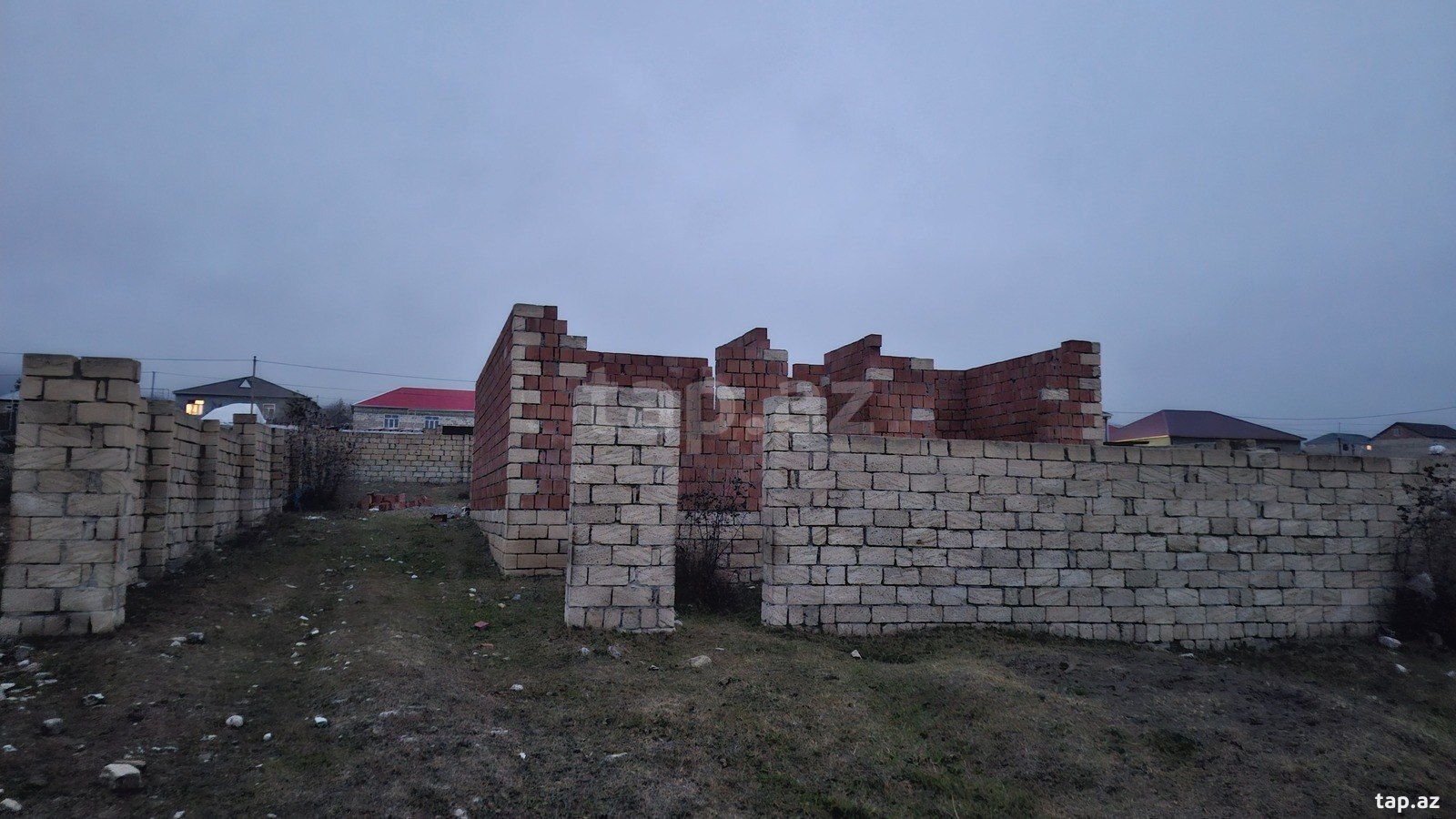 Satılır 3 otaqlı həyət evi 110 m²